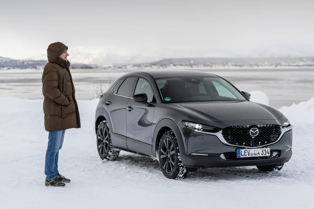 Mazda CX-30 z silnikiem na biopaliwo - jak sprawdzi się podczas wyprawy na Nordkapp? Mazda CX-30 z silnikiem na biopaliwo - jak sprawdzi się podczas wyprawy na Nordkapp?