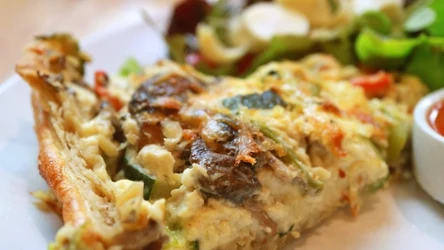 Tarta z kurkami nie tylko pysznie smakuje, ale też pięknie pachnie