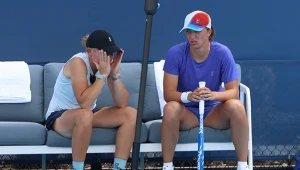 Rosjanie zareagowali na zachowanie Świątek. Wprost uderzają w Abramowicz