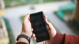 Na terenie Polski niektórzy użytkownicy mogą dostać alerty w języku niemieckim