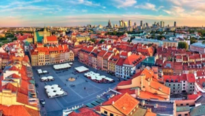 Miasto, które powstało z popiołów. O dziejach i odbudowie warszawskiej Starówki