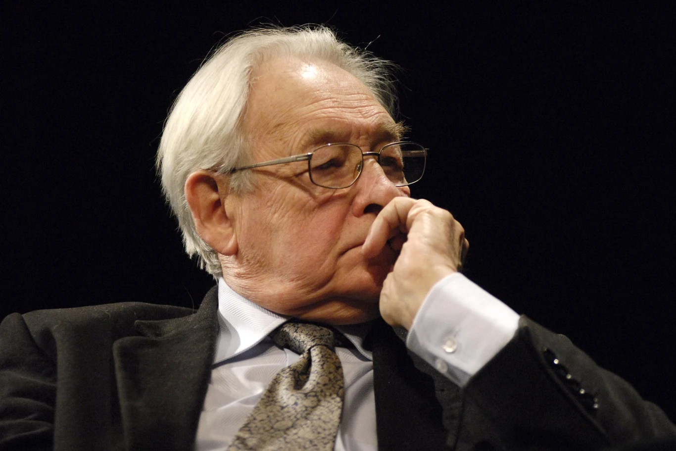 Andrzej Wajda (1926-2016) Andrzej Wajda (1926-2016)