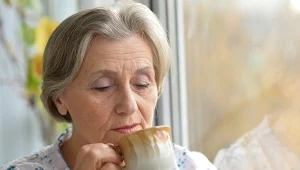 Ta kawa smakuje i pobudza jak żadna inna. Sekretem odrobina tego składnika 