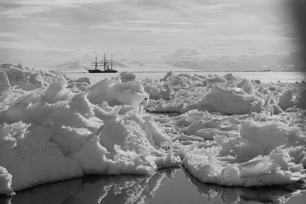 Terra Nova podczas Brytyjskiej Ekspedycji Antarktycznej 1910-1913 Terra Nova podczas Brytyjskiej Ekspedycji Antarktycznej 1910-1913