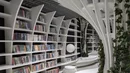 Pierwsza biblioteka w warszawskim metrze już otwarta – Metroteka