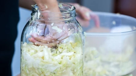 Kiszona kapusta to wspaniałe źródło witaminy C