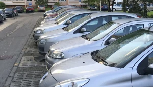 Jak uchronić się przed kradzieżą katalizatora? Warto zmienić sposób parkowania.