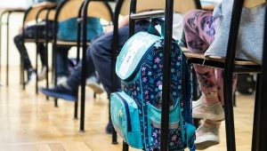 Sanepid rusza do szkół. GIS zapowiada kontrole plecaków