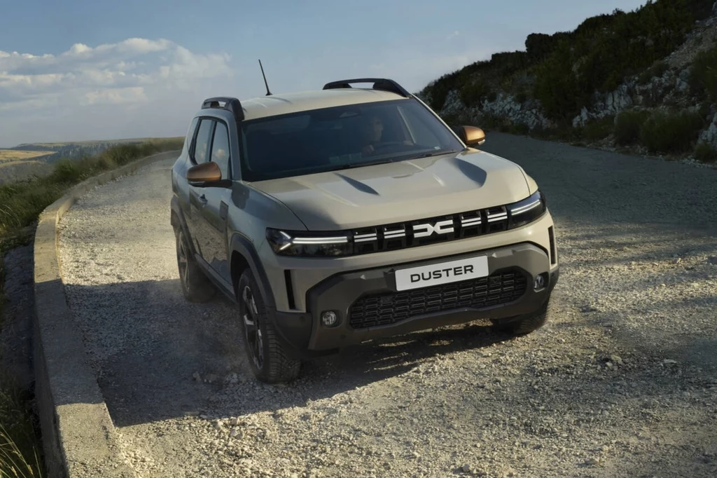 Dacia Duster i Bigster z nowym napędem. Trzy paliwa i napęd na cztery koła. Dacia Duster i Bigster z nowym napędem. Trzy paliwa i napęd na cztery koła.