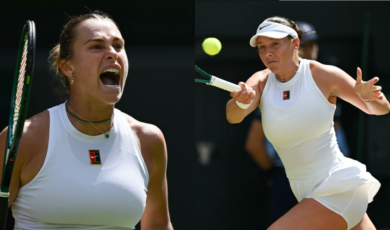 Dwie tenisistki w białych strojach sportowych na korcie tenisowym w trakcie meczu, po lewej zawodniczka wykrzykuje w emocjach, po prawej druga zawodniczka skupiona na odbiciu piłki.