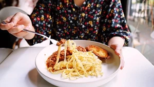 Zmieniasz menu, zmieniasz mikrobiom. Tak węglowodany sterują odpornością