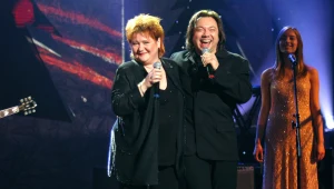 Lora Szafran i Mietek Szcześniak razem na scenie w 2005 r.