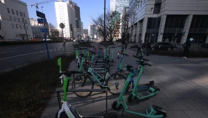 Policja wystawiła ponad 100 mandatów użytkownikom hulajnóg