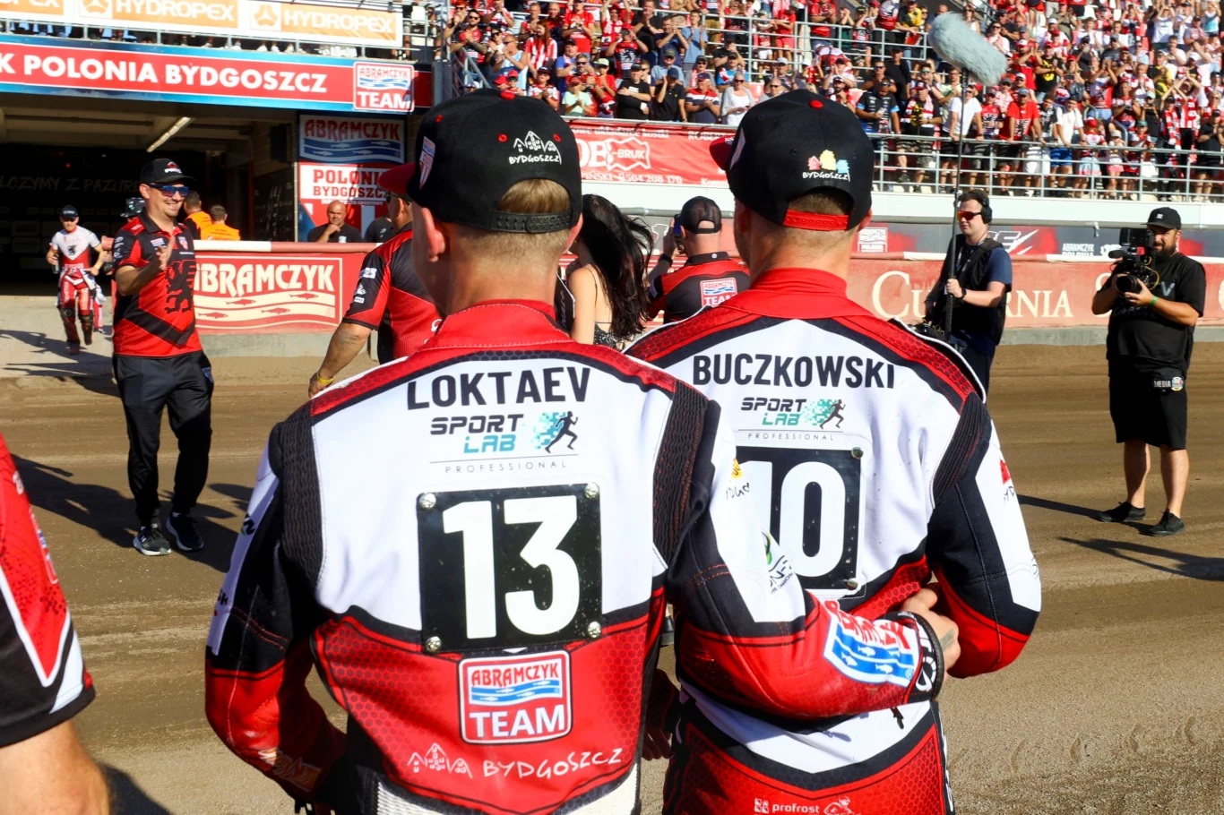 Aleksandr Łoktajew i Krzysztof Buczkowski po meczu Aleksandr Łoktajew i Krzysztof Buczkowski po meczu