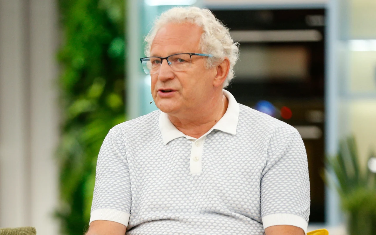 dr Mariusz Jędrzejko przeprowadził badania nad pracoholizmem Polaków