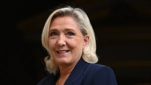 Czekają na upadek rządu. Skrajna prawica liderem sondażu