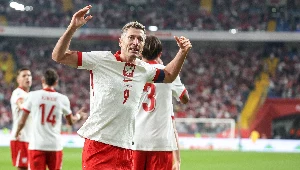 Lewandowski wybrany najlepszym polskim piłkarzem. Drugie miejsce zaskakuje