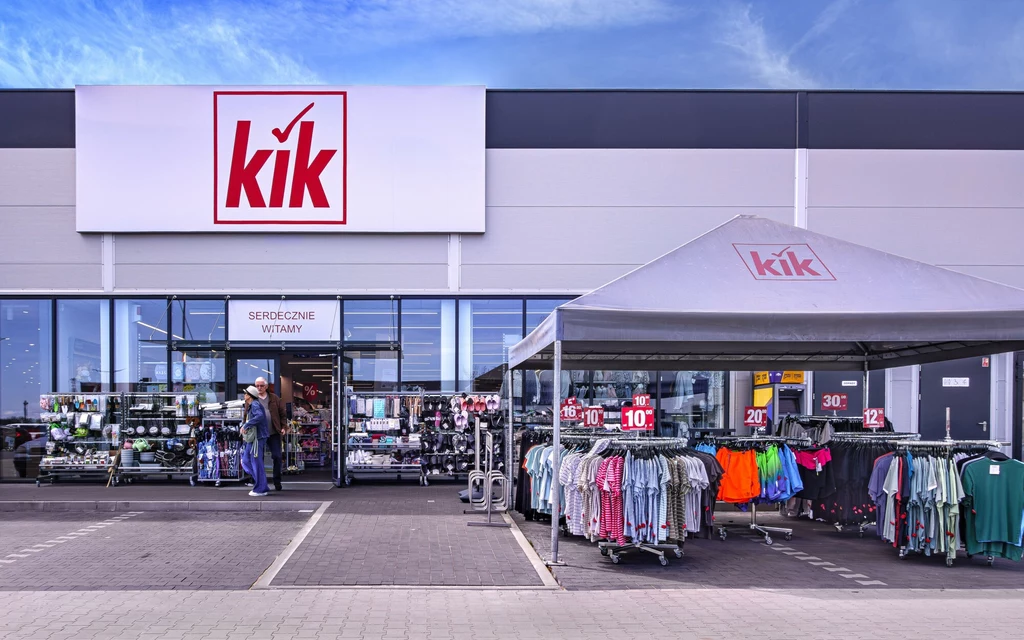 400 sklepów sieci KiK w Niemczech zagrożonych jest zamknięciem. Sieć prowadzi właśnie przegląd placówek