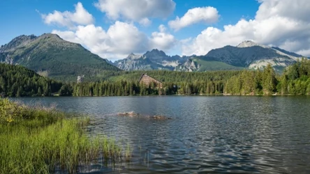 Najwyżej położone jezioro w słowackich Tatrach powala krajobrazem 