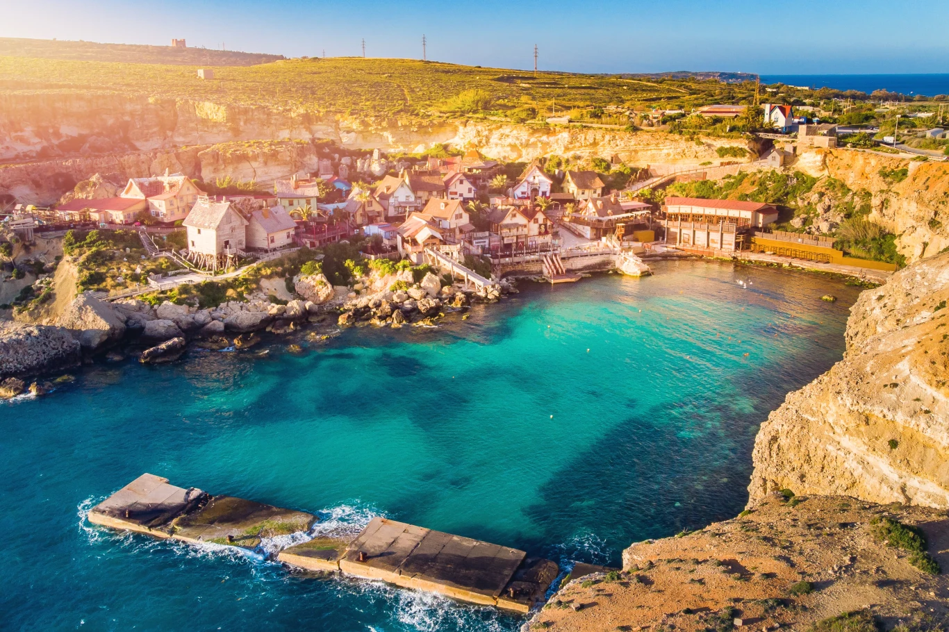 Zatoka na Malcie - wieś Popeye