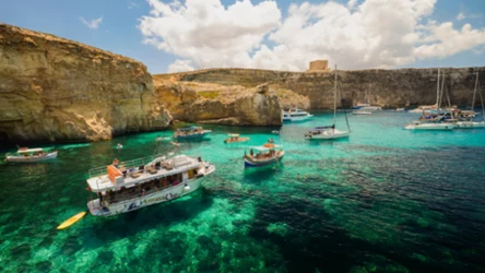 Gdzie we wrześniu i październiku na wakacje bez paszportu? W tym roku Malta to prawdziwy hit 