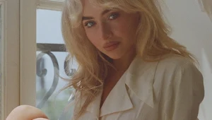 Sabrina Carpenter "Man's Best Friend"