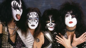 Kiss (1996) od lewej: Gene Simmons, Ace Frehley, Peter Criss i Paul Stanley