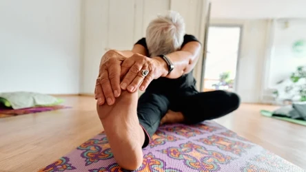 12-minutowa sekwencja rozciągająca poprawia mobilność i redukuje napięcie mięśni