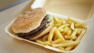Już cztery dni fast foodów mogą zrujnować twoją pamięć