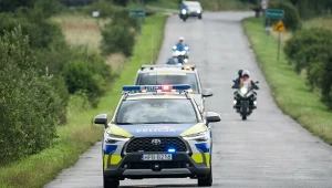 Policja jest zaangażowana w akcję poszukiwania szczątków dronów (zdjęcie ilustracyjne)