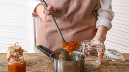 Dlaczego dżem w słoikach pleśnieje?