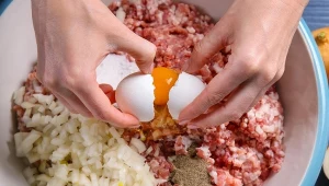 Dobre mielone powstają tylko z jednego rodzaju mięsa. Są soczyste i pulchne