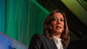 Kamala Harris promuje aktualnie swoją książkę "107 Days"