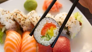 Masz ochotę na sushi? Wszystko kupisz w Kauflandzie – podajemy przepisy