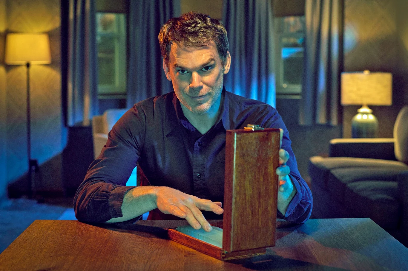 Michael C. Hall znów wcielił się w Dextera Morgana Michael C. Hall znów wcielił się w Dextera Morgana