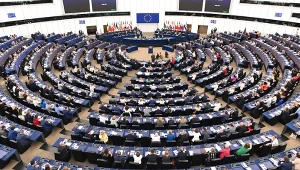 Bez minuty ciszy dla Charliego Kirka. Burza w Parlamencie Europejskim (zdj. ilustracyjne)