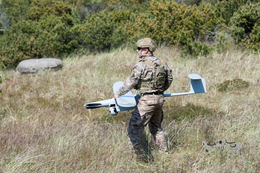Drony stają się coraz ważniejsze na nowoczesnym polu walki. Armia USA kupi nawet milion dronów w najbliższych latach. Zdj. ilustracyjne