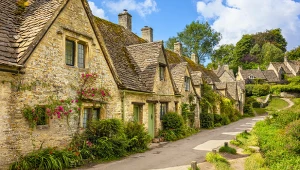 Najpiękniejsza wioska na świecie. Kamienne domki o nietypowej funkcji