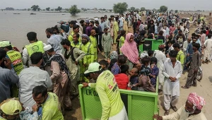 Wielka ewakuacja podczas monsunu. Domy opuściły miliony ludzi