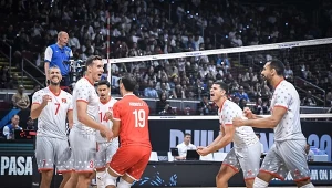 Zapowiadało się na pogrom. Zwrot akcji i wielkie emocje na start MŚ