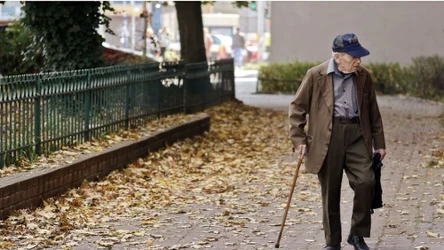 Seniorzy mogą przestać płacić za śmieci. Trzeba spełnić jeden warunek