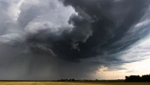 To nagłe zjawisko powstaje w kilkanaście minut. Może być niebezpieczne