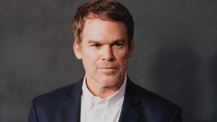 TYLKO U NAS: Dexter wraca! Michael C. Hall ujawnia kulisy powrotu kultowej postaci