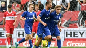 Pierwszy mecz i od razu gol, wymarzony debiut Polaka. Sygnał dla Urbana