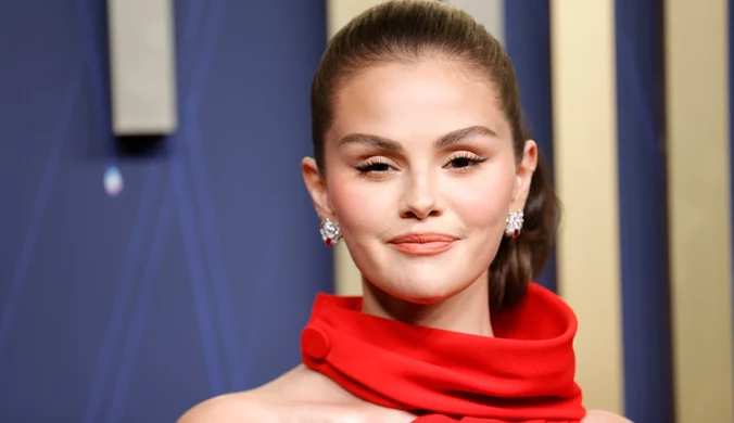 Selena Gomez wybrała czerwie na Emmy 2025 i nie zrobiła tego, jako jedyna 