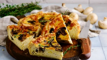 Frittata to smaczne i sycące danie, świetne na śniadanie, lunch, lub imprezową przekąskę 