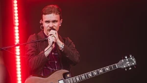 "Nie śpiewam o browarach i kebabie". Cięte słowa polskiego muzyka