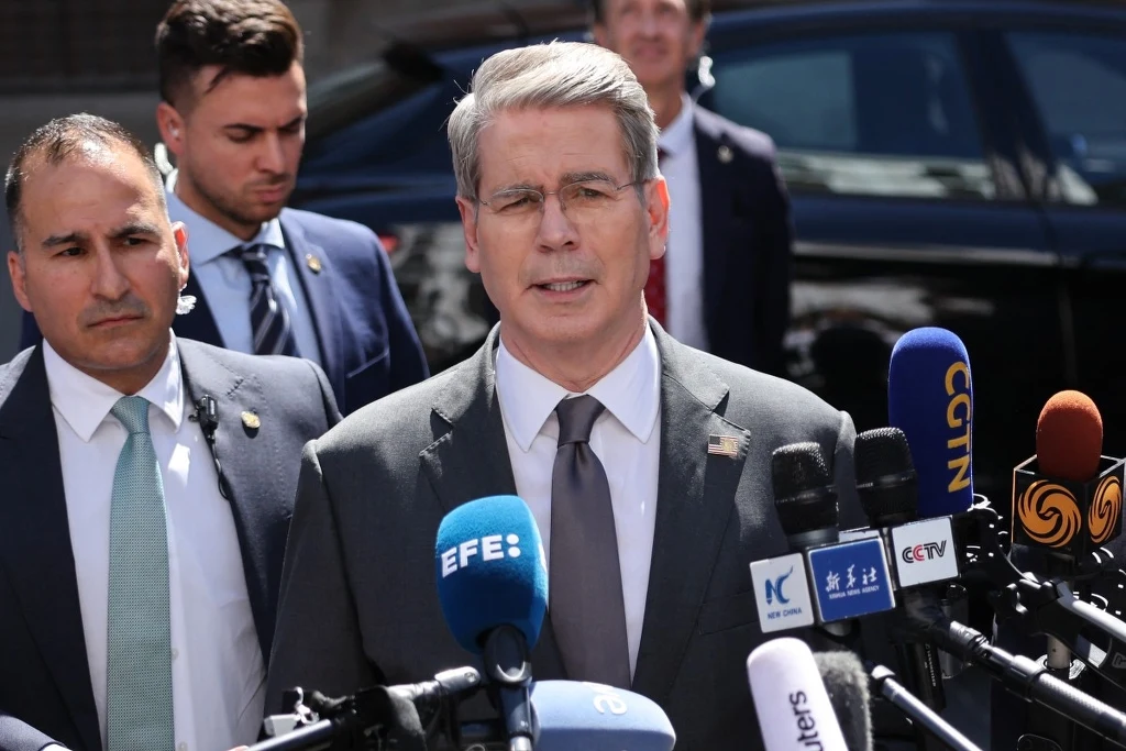 Sekretarz skarbu USA Scott Bessent ocenił możliwe koszty, jakie Rosja ponieść ma z powodu amerykańskich sankcji