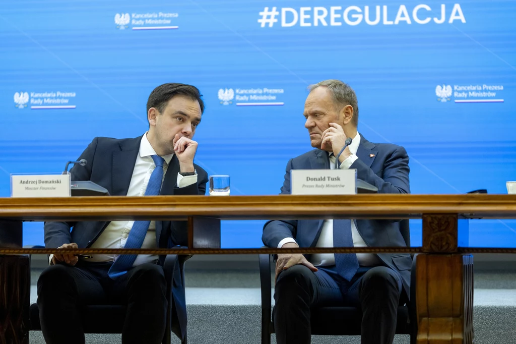 Rząd musi znaleźć ok. 30 mld zł oszczędności w budżecie na 2025 rok, jeśli chce uniknąć jego nowelizacji
