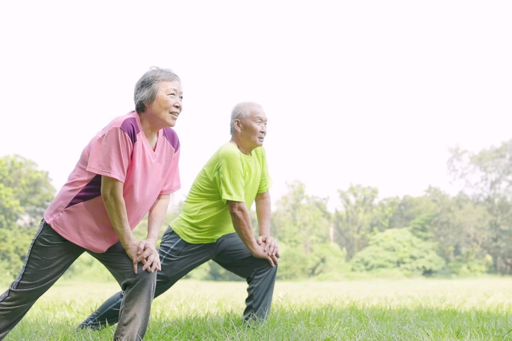 Japońska metoda Rei-ho wzmacnia kolana i ćwiczy zmysł równowagi. Jest szczególnie polecana seniorom Japońska metoda Rei-ho wzmacnia kolana i ćwiczy zmysł równowagi. Jest szczególnie polecana seniorom